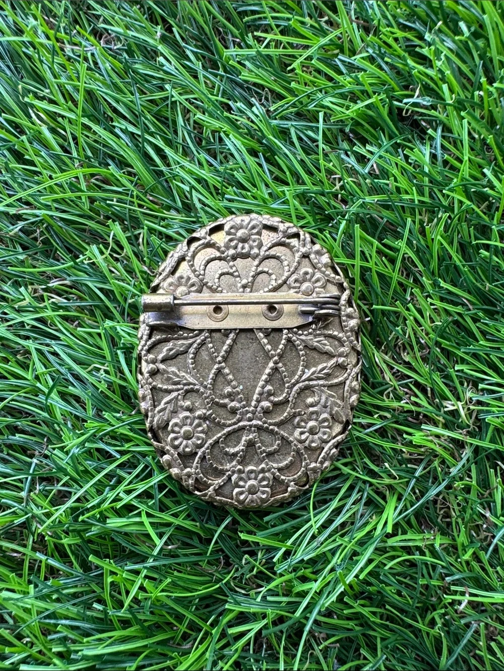 Vintage Floral Brooch